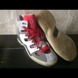 Adidas Equipment B-Ball J Sz 6.5
